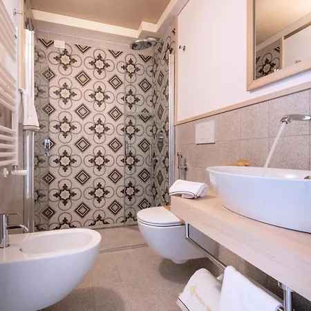 Maison Marie Pensionat 4*