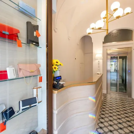 Maison Marie ゲストハウス 2*
